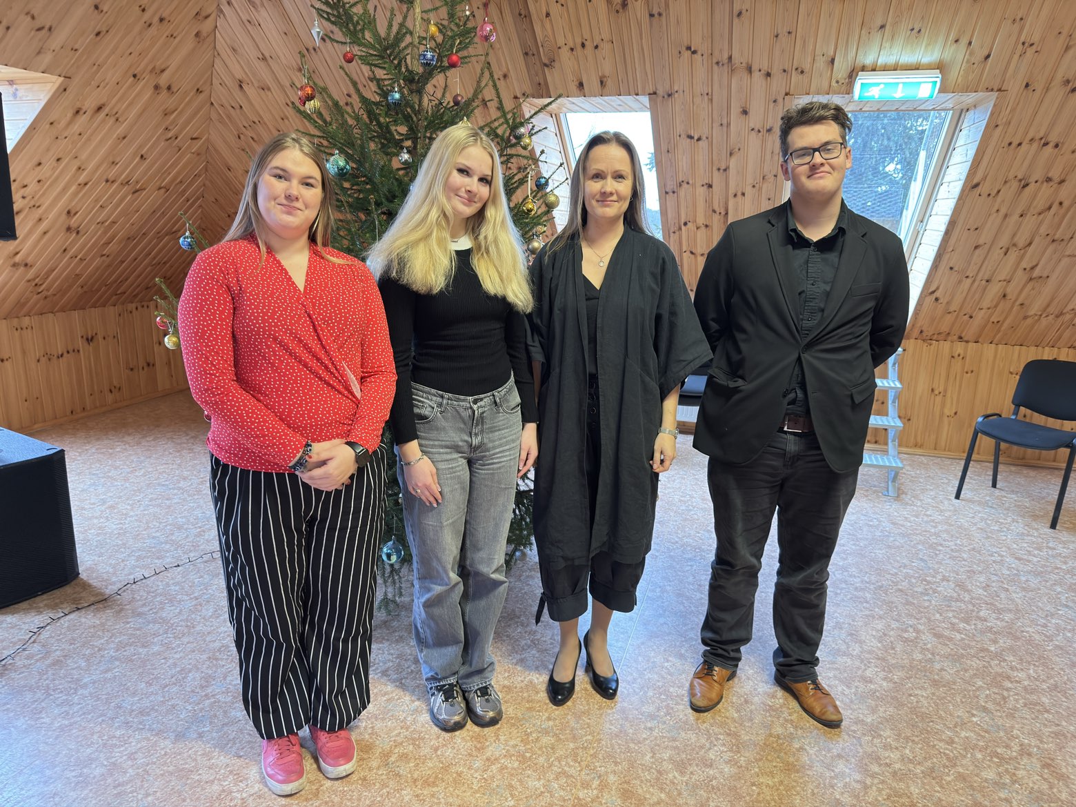 Meil on tujud, mitte tunded ja kehakeel ehk kuidas meie kooli õpilased Tõrvas käisid